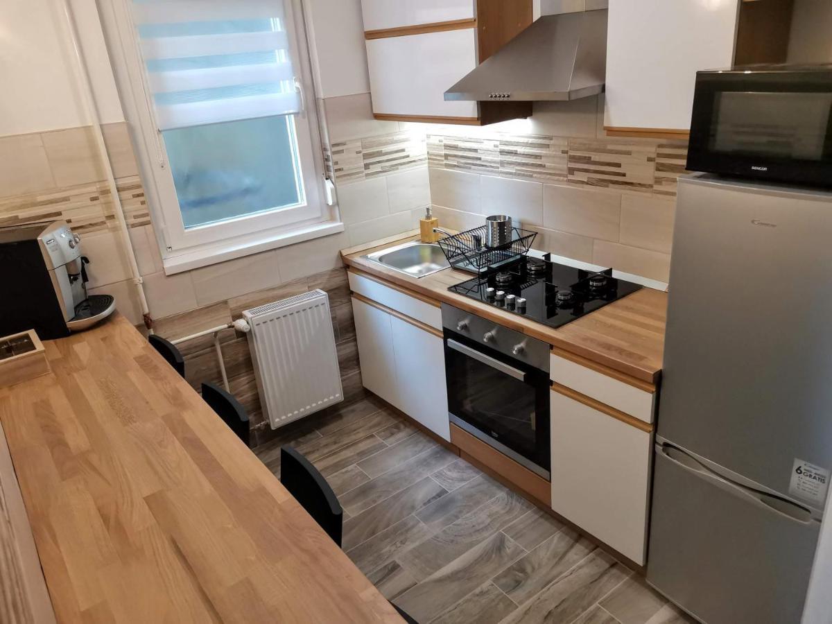Sweet Life Apartman Eger Ngoại thất bức ảnh